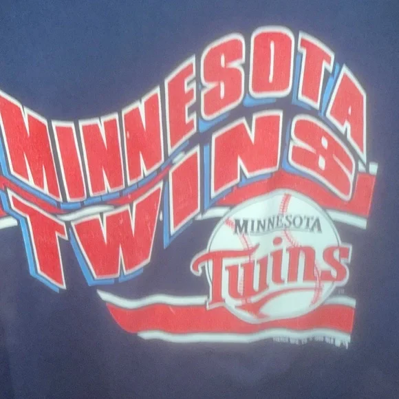 Minnesota Twins Men's Vintage 1990 Navy Blue T-Shirt - Picture 4 of 8
